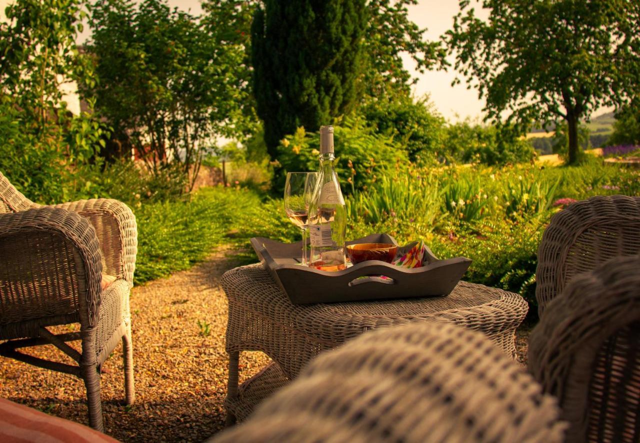 B&B Gutshaus De La Fontaine Feilsdorf Ngoại thất bức ảnh