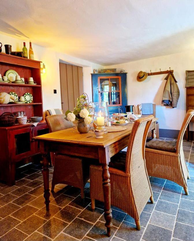 B&B Gutshaus De La Fontaine Feilsdorf Ngoại thất bức ảnh